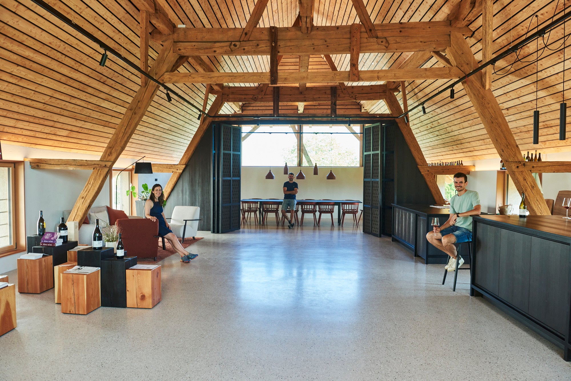 visit small winery guided tour south tyrol tasting